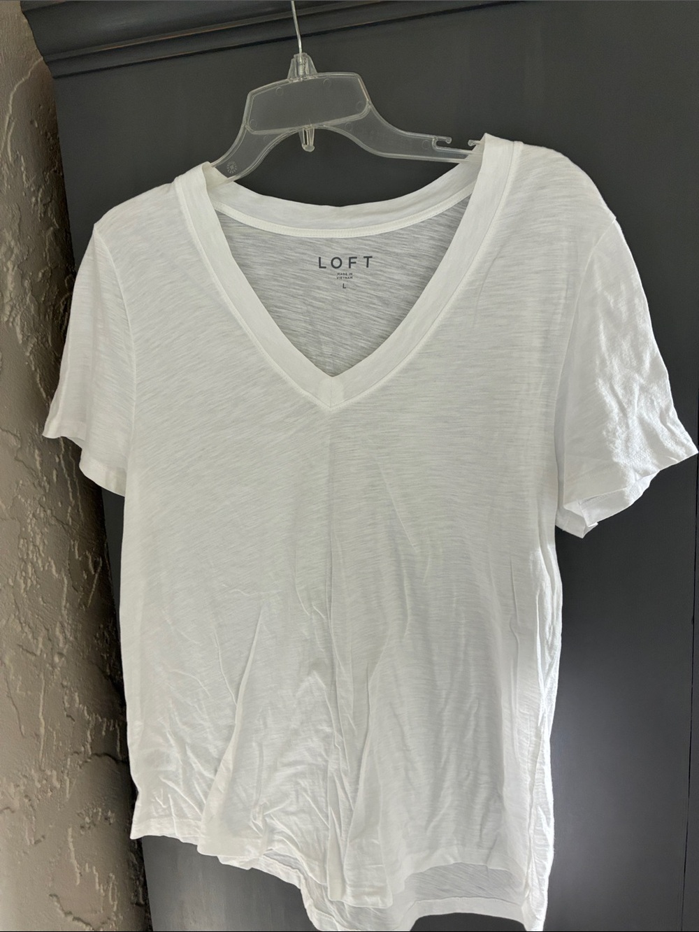 LOFT White V-Neck Short Sleeve Tee